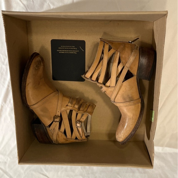 Freebird by Steven Eagle Boot - Picture 5 of 16